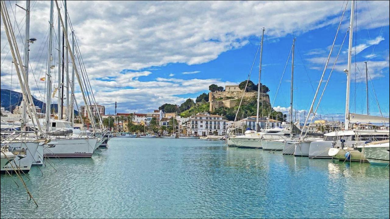 Apartamento Victoria Playa III Con Una Gran Terraza Denia Exteriör bild